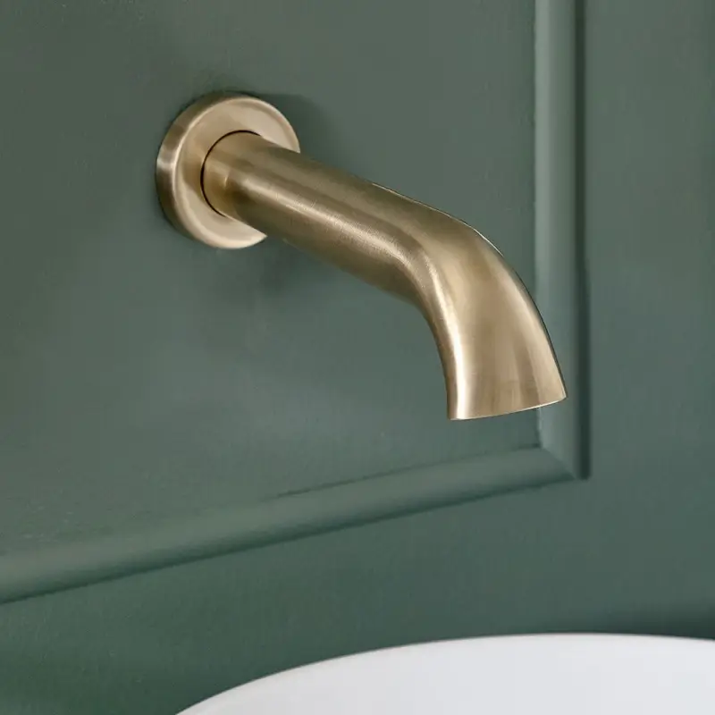 Neue Kollektion Traditioneller Auslauf zur Wandmontage – satiniertes Gold – Elizabeth