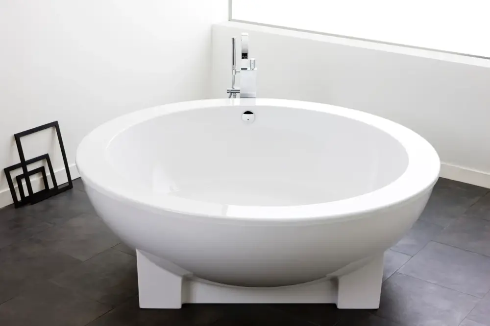 Kracherpreis Hoesch Badewanne „Dreamscape“ freistehend rund ⌀ 180 × 60,5 cm in Weiß