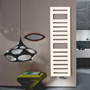 Abverkauf Zehnder Design-Heizkörper Metropolitan Spa, Serie MET-080-040, weiß RAL 9016, 805 x 39 x 400 mm, Bad- und Handtuchheizkörper mit flächiger Wärmewirkung und höhenverstellbaren Handtuchöffnungen
