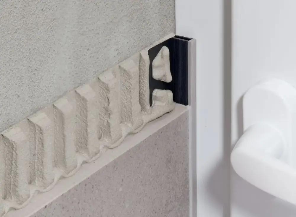 Expressversand Schlüter Dilex-BWA Anschlussprofil PVC 2,5 m hellbeige